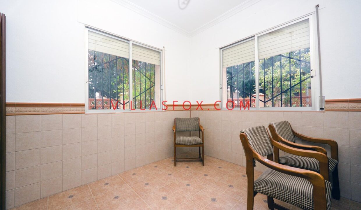 DSC00130_Copy__Copy_5d36ff3575c4e