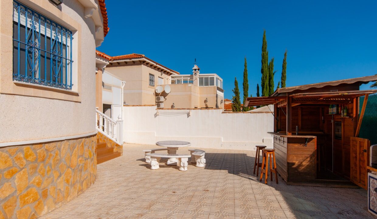 DSC01695615c98c17ada1