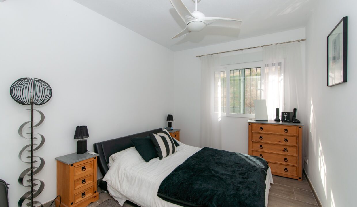 DSC02396616f2d99921d3