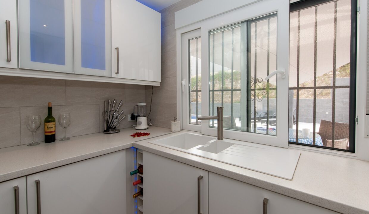 DSC02466616f489b0c365