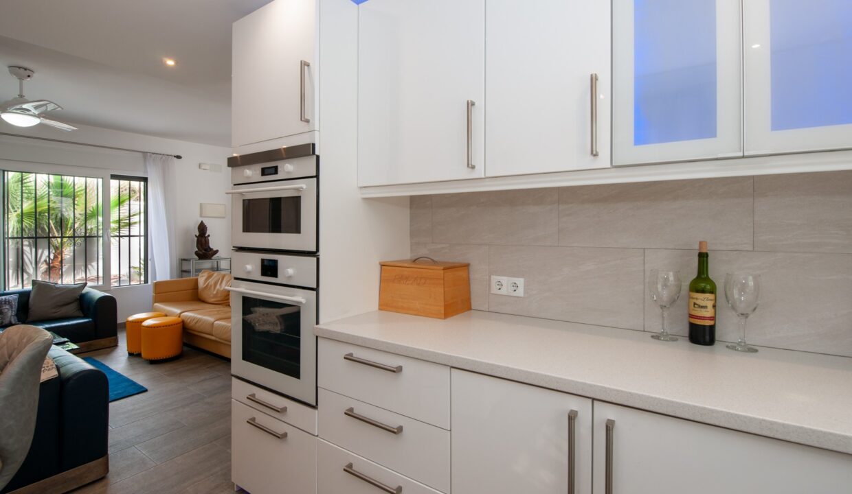 DSC02469616f49ab7f892