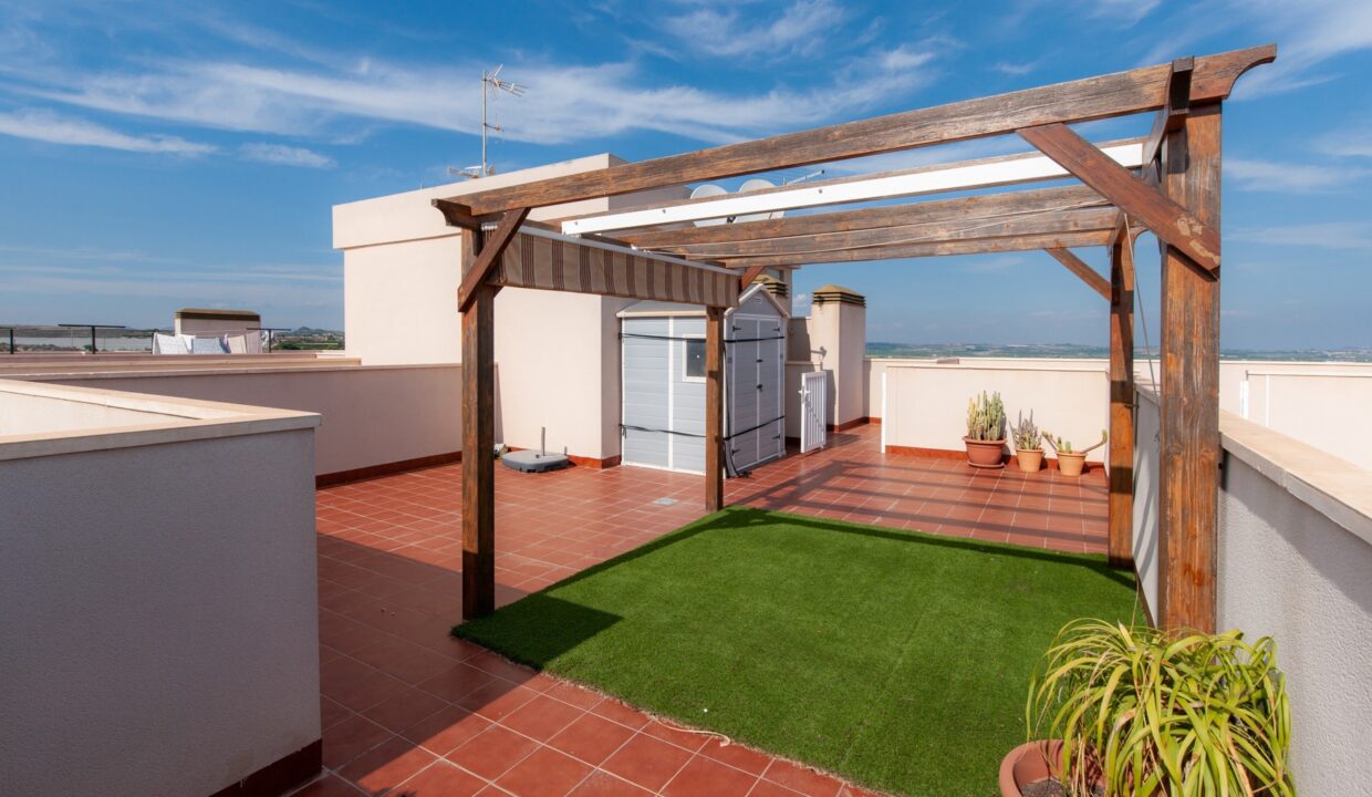 DSC028756171e353772d2