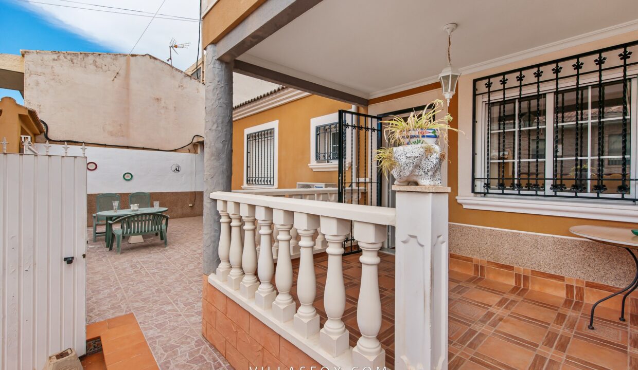 DSC04227618679b64c54c