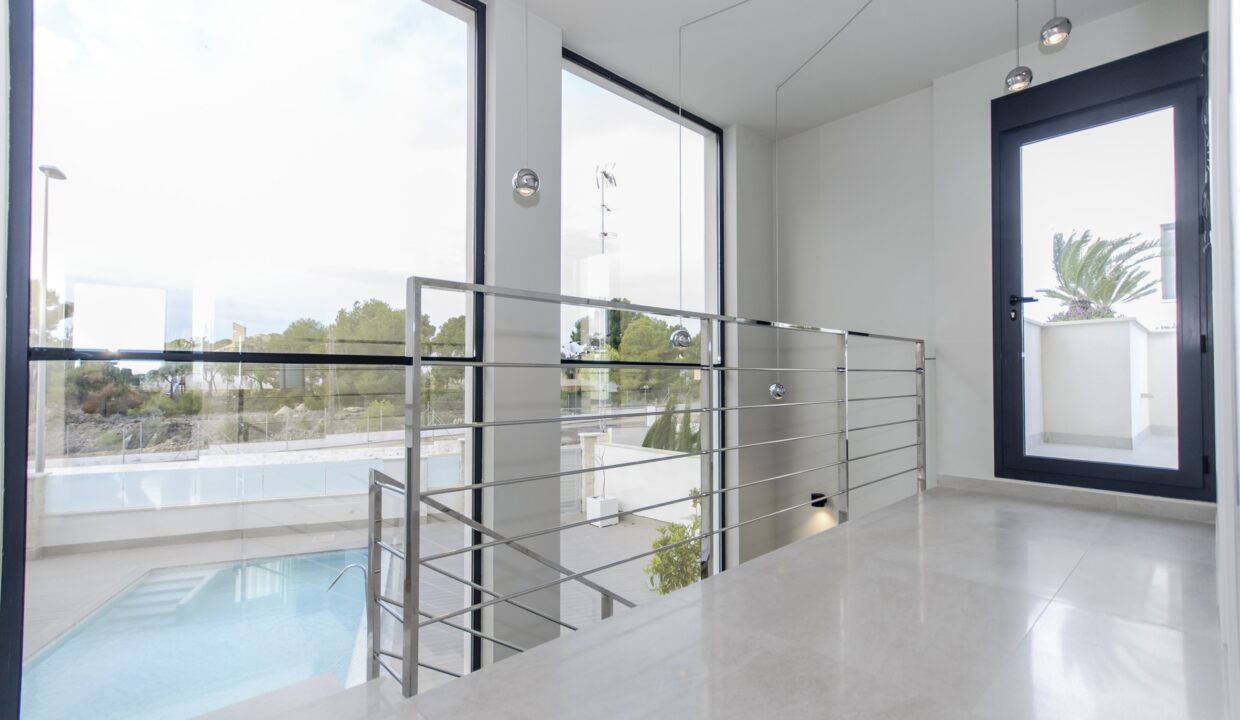 _DSC19446044fe6f60910