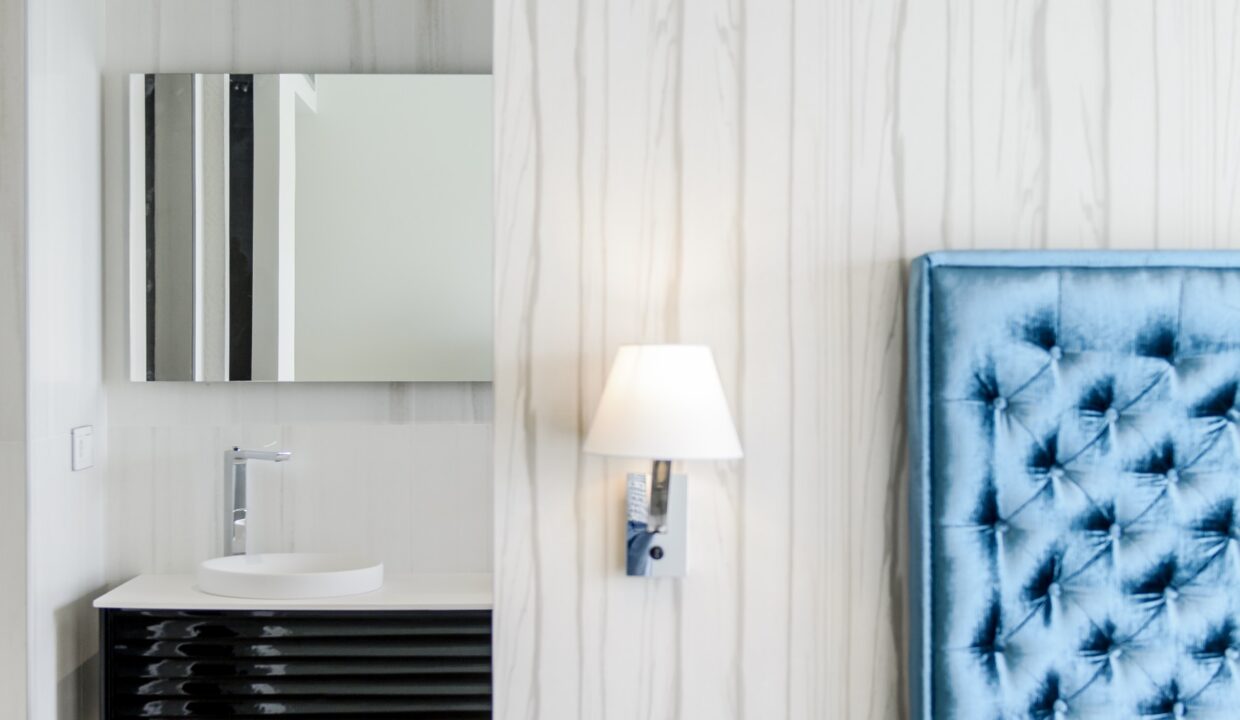 _DSC20356044fe810448d