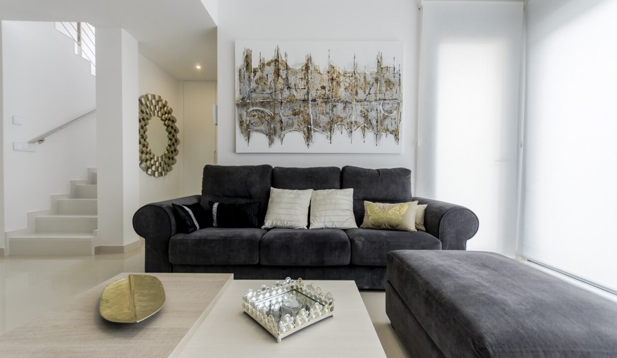 _DSC24506044f5fd2e819