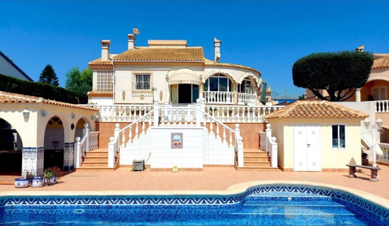 La_Marina_luxury_villa_for_sale6159520923696