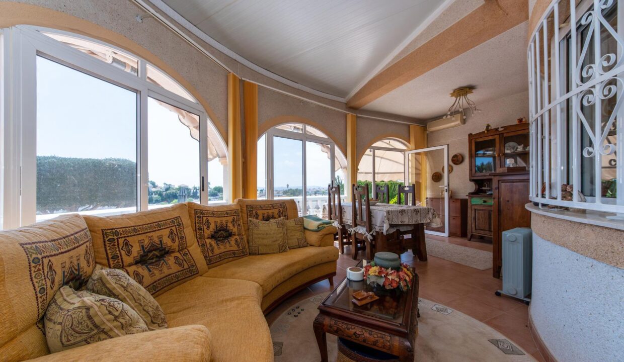 La_Marina_luxury_villa_for_sale_with_guest_apartment_by_Villas_Fox_DSC00421613cd4ded73d5