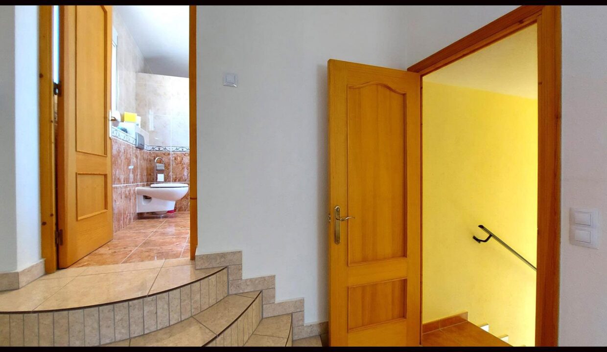 La_Marina_luxury_villa_for_sale_with_guest_apartment_by_Villas_Fox_cf77fa0e-fe3a-4ff0-94fa-ed3b810fa983613cd4d9d1695