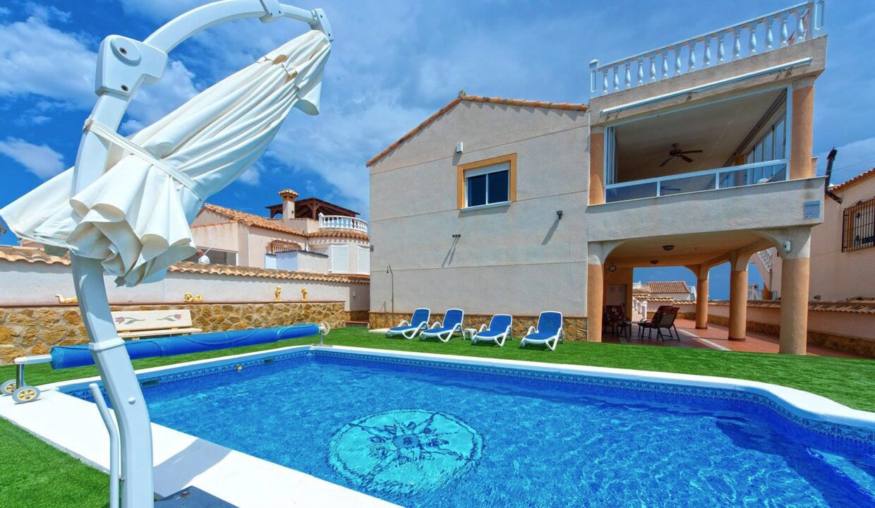 Lakeview_Mansions_large_villa_for_sale_San_Miguel_de_Salinas_DSC00089-1800_GP_612a73b883228