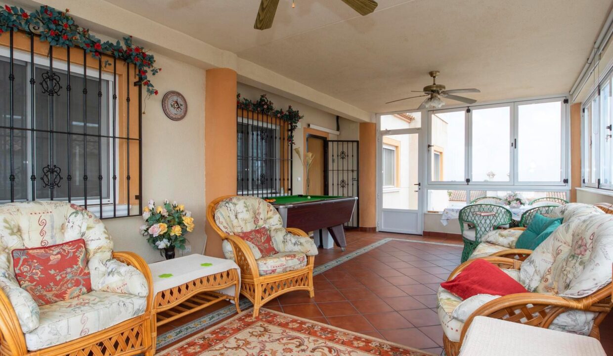 Lakeview_Mansions_large_villa_for_sale_San_Miguel_de_Salinas_DSC00098612a73b92b374