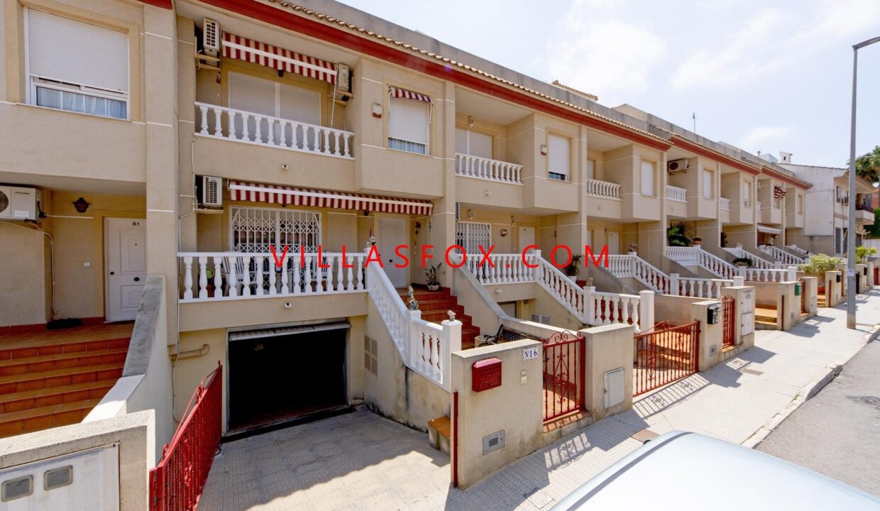 San_Miguel_de_Salinas_townhouse_for_sale_DSC00085607f148739fb2