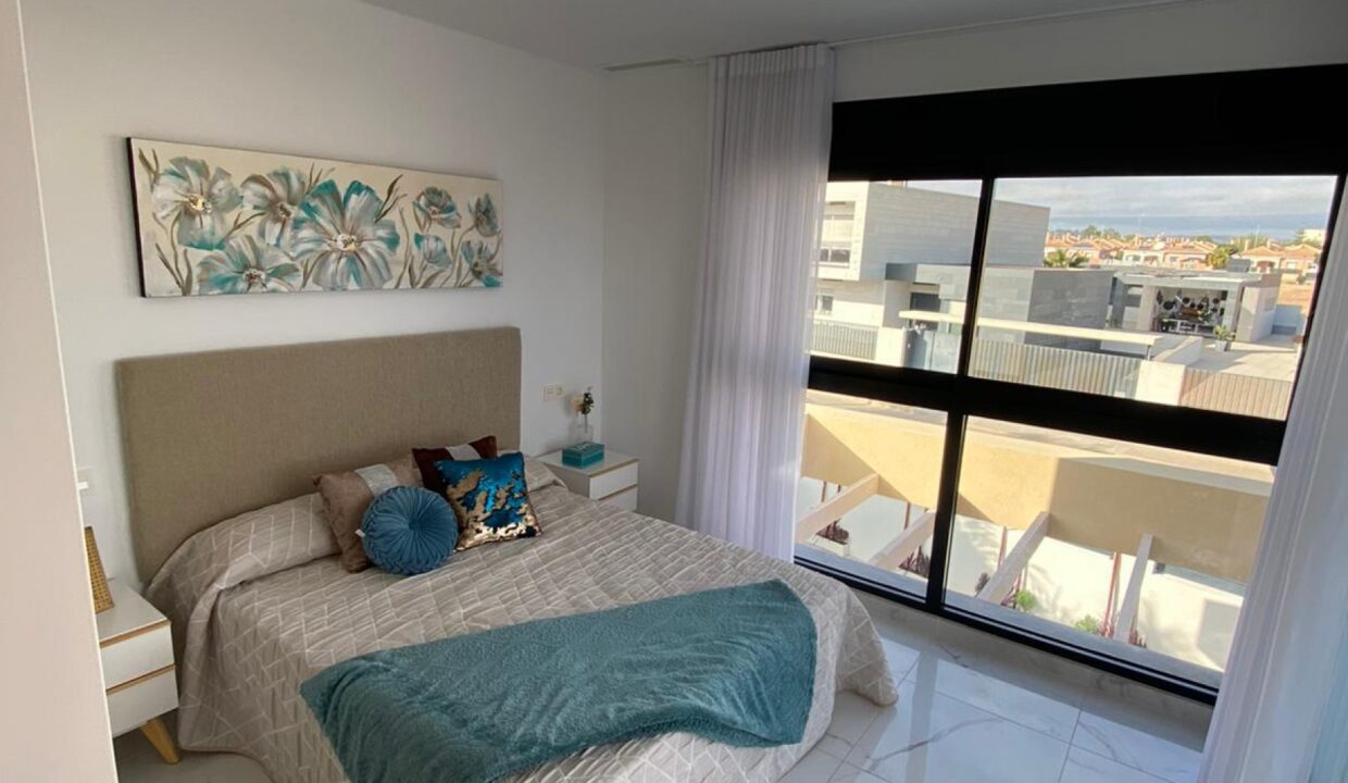 WhatsApp_Image_2020-12-18_at_13.12.405fdca0609bf77