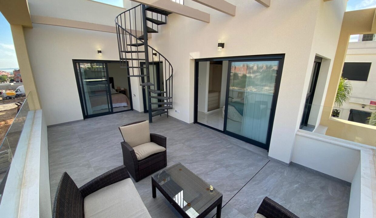 WhatsApp_Image_2020-12-18_at_13.12.425fdca06305e37