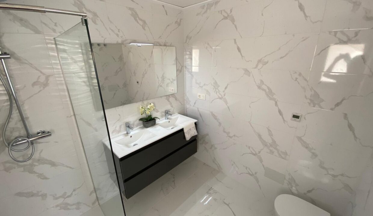 WhatsApp_Image_2020-12-18_at_13.12.515fdca06379de0