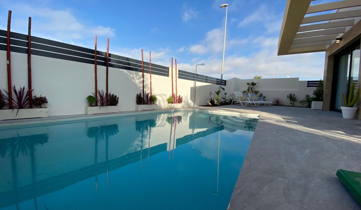 WhatsApp_Image_2020-12-18_at_13.19.445fdca06458f2b