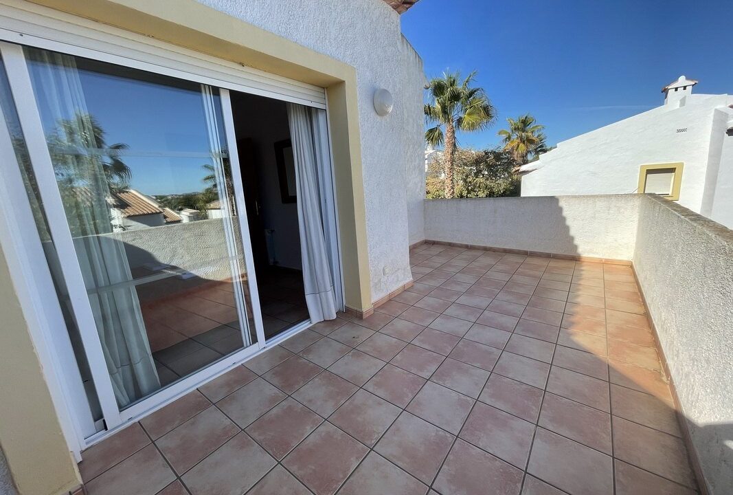 benimo-villas-propiedades_601403340ed39-source