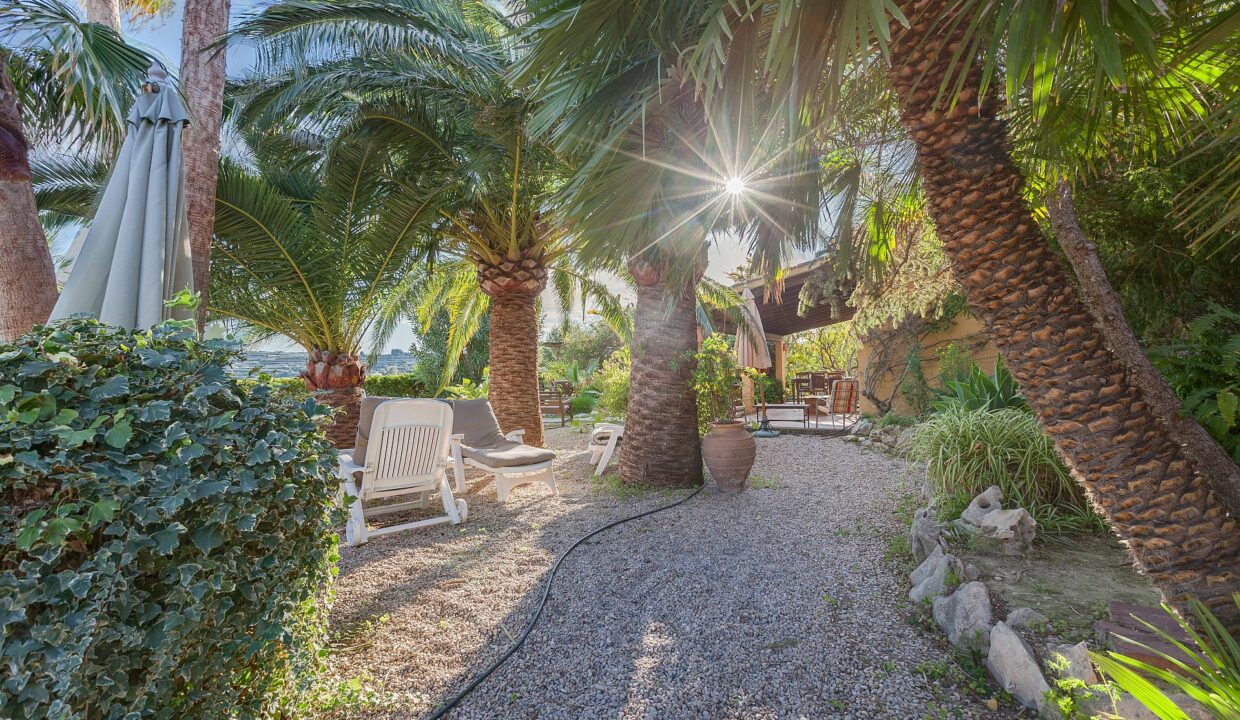 benimo-villas-propiedades_61add3d578015-source