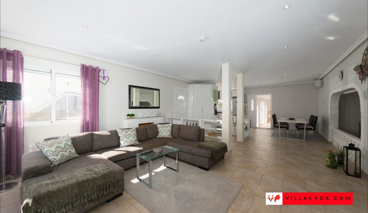 copy1277_las_comunicaciones_san_miguel_de_salinas_large_luxury_villa_for_sale_from_villas_fox-085