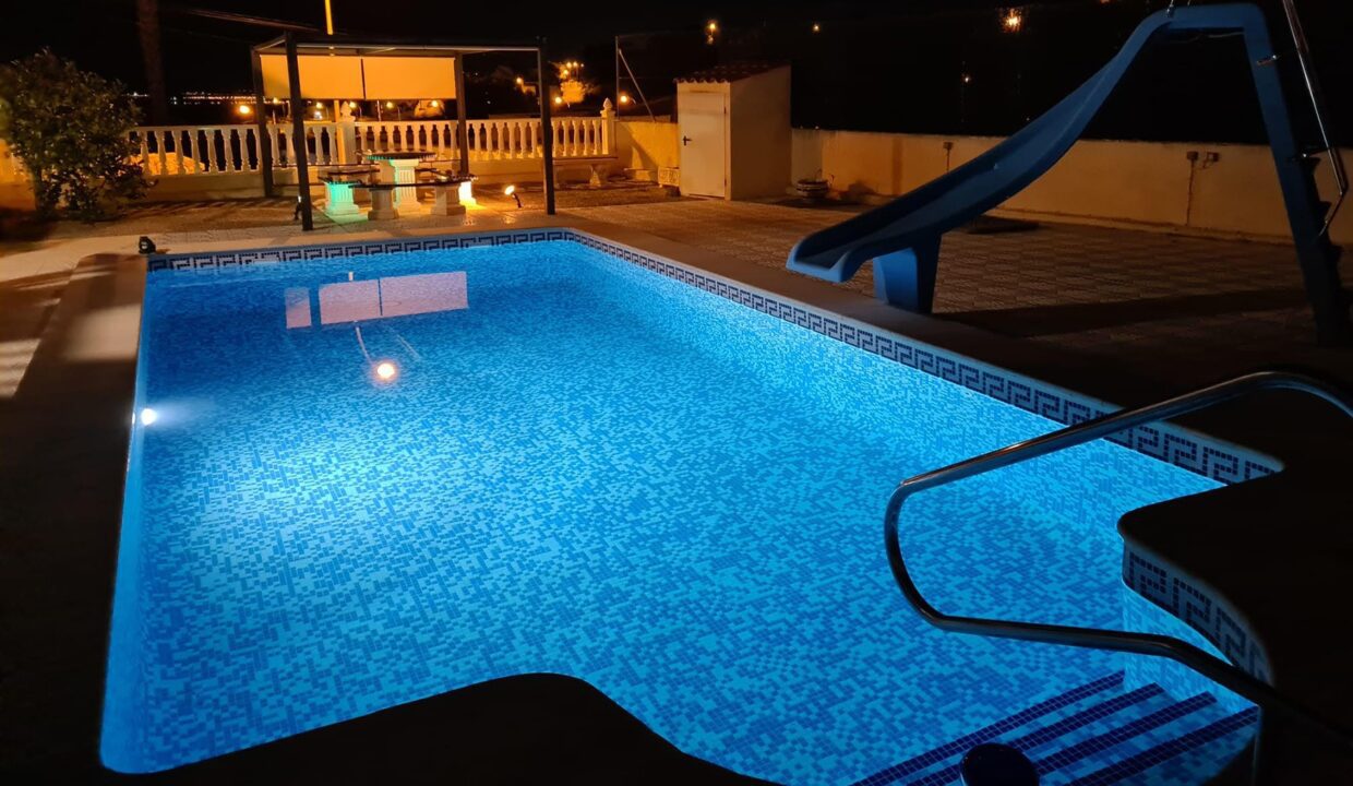 night_swimming616dc0c849c85