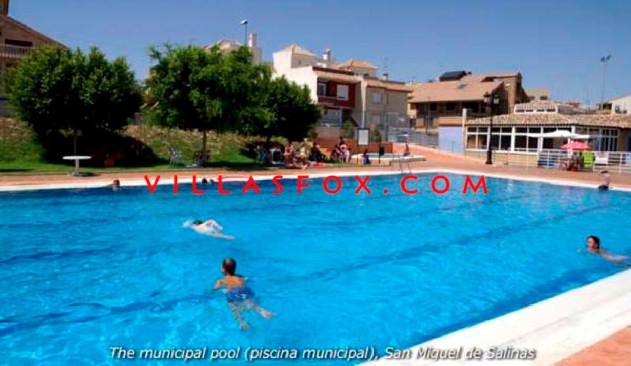 san_miguel_de_salinas_municipal_swimming_pool_piscina61532040646d7