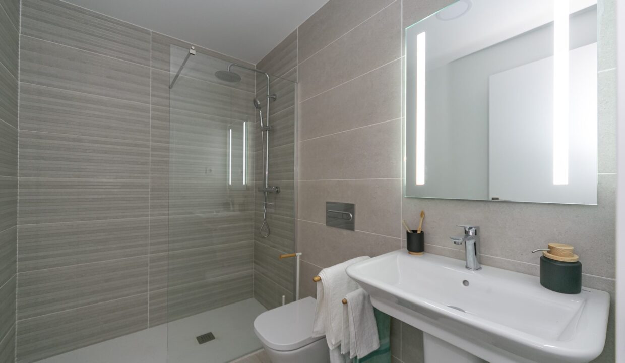NatureViews-GF-Bathroom1