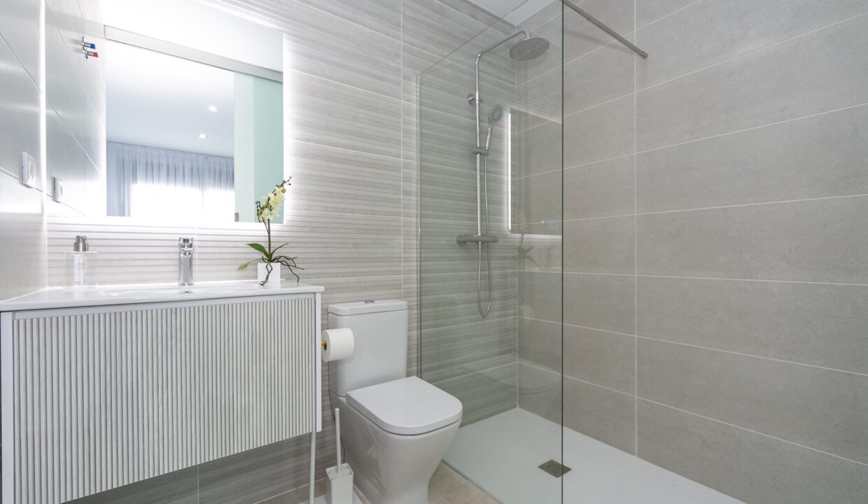 NatureViews-GF-Bathroom3