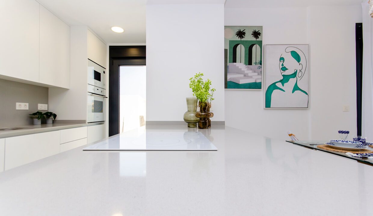 SUNA PROPERTIES