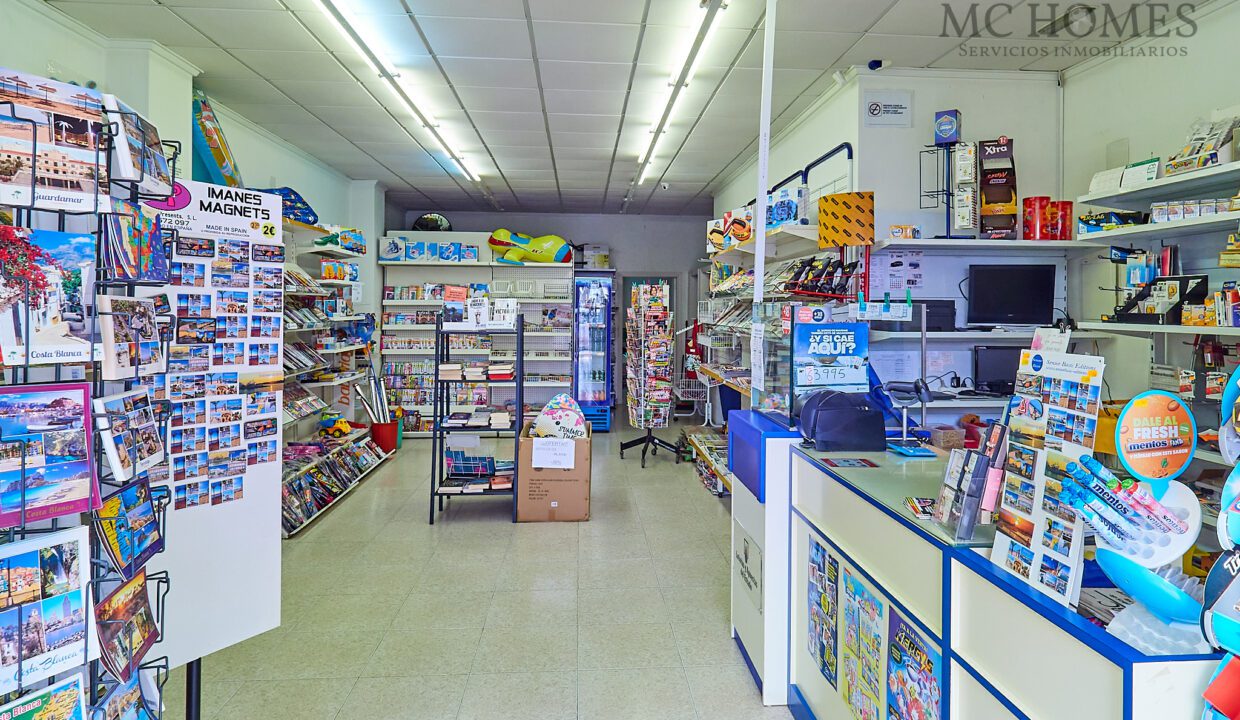 _B090001 1