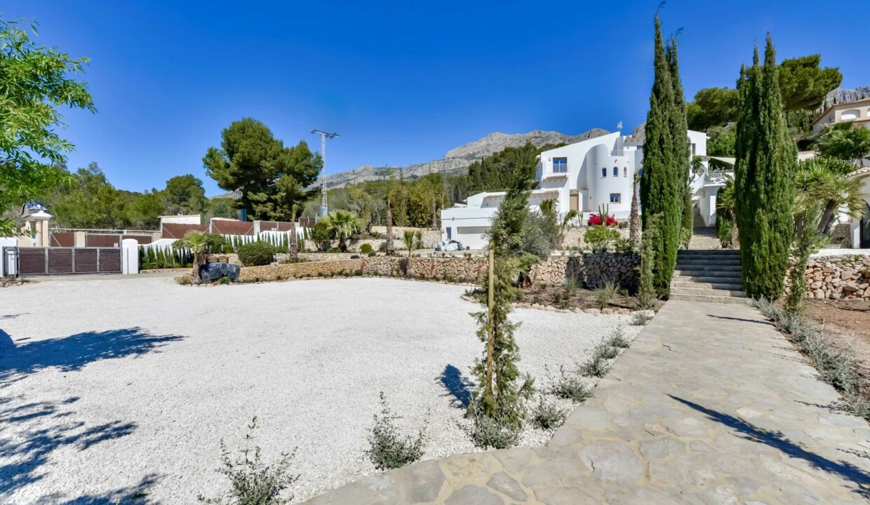 20250401-serrella-2-fotos-print-exterior-03