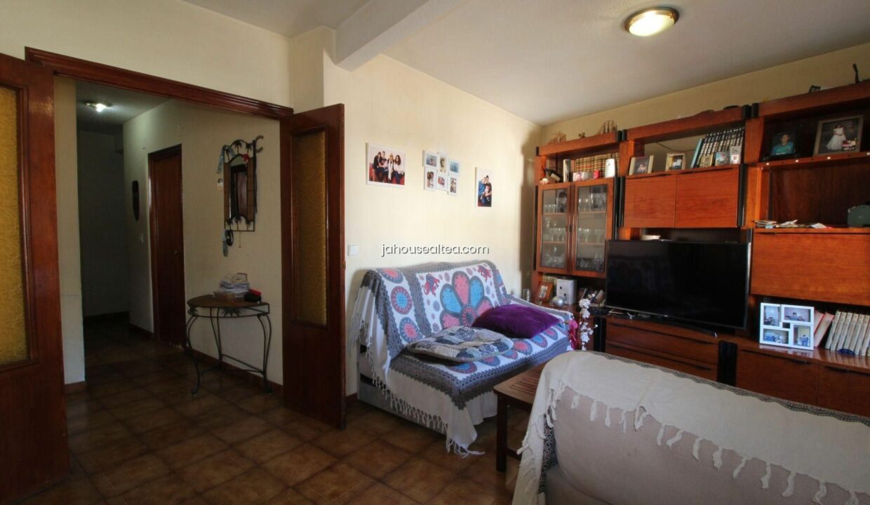 6717cb055f648