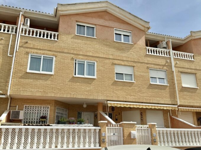 FACHADA PRINCIPAL