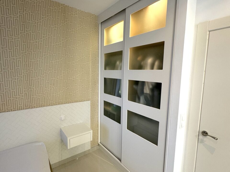 12 en tamaño grande