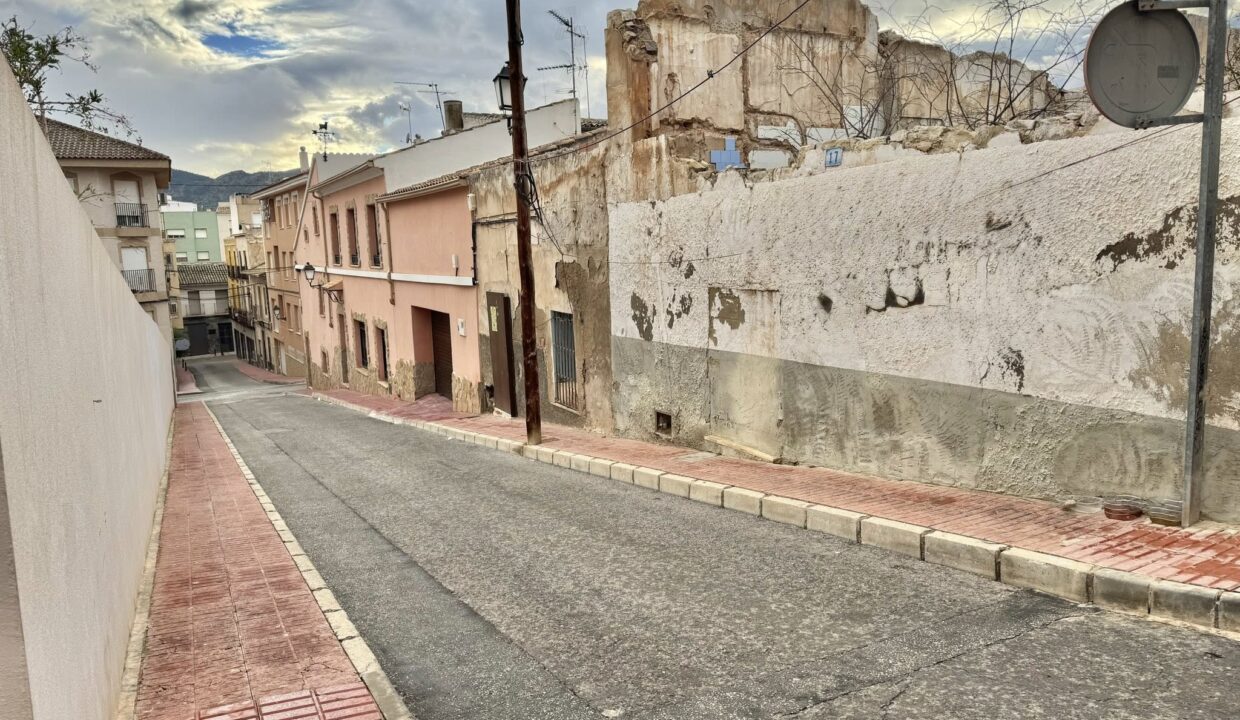 654423747_1489211209660317_4790561903217444345_n